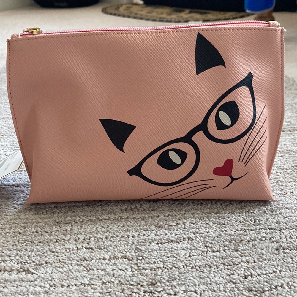 Cat makeup bag never used